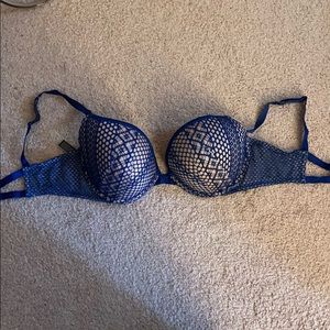Victoria’s Secret bra size 36dd